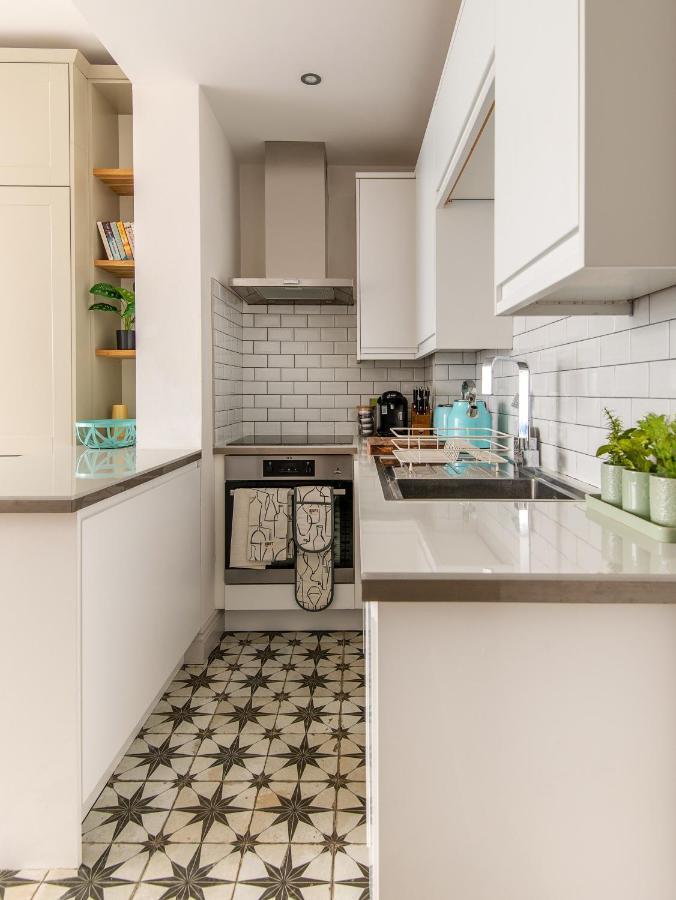 Beautiful, Central, 3 Min Walk From Beach, 2 King Doubles Brighton Exteriör bild